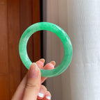 糯冰满绿翡翠圆条手镯（51.7mm)（yc370379）