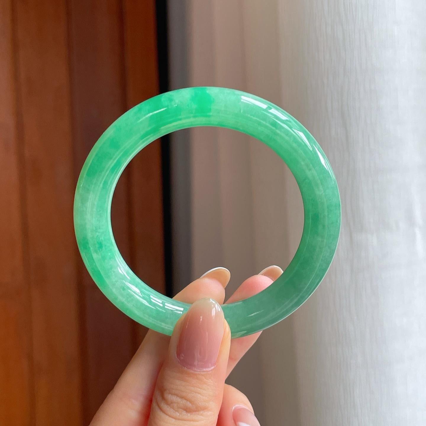 糯冰满绿翡翠圆条手镯（51.7mm)（yc370379）