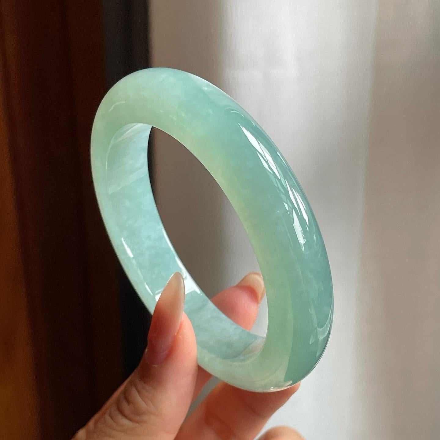 糯冰种晴底翡翠平安镯（56mm）（yc200656）