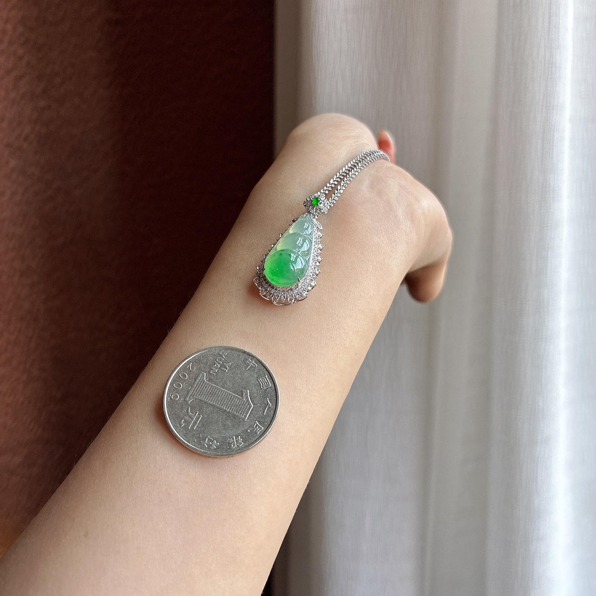 18k金镶冰种飘花福豆挂件（yc759960）