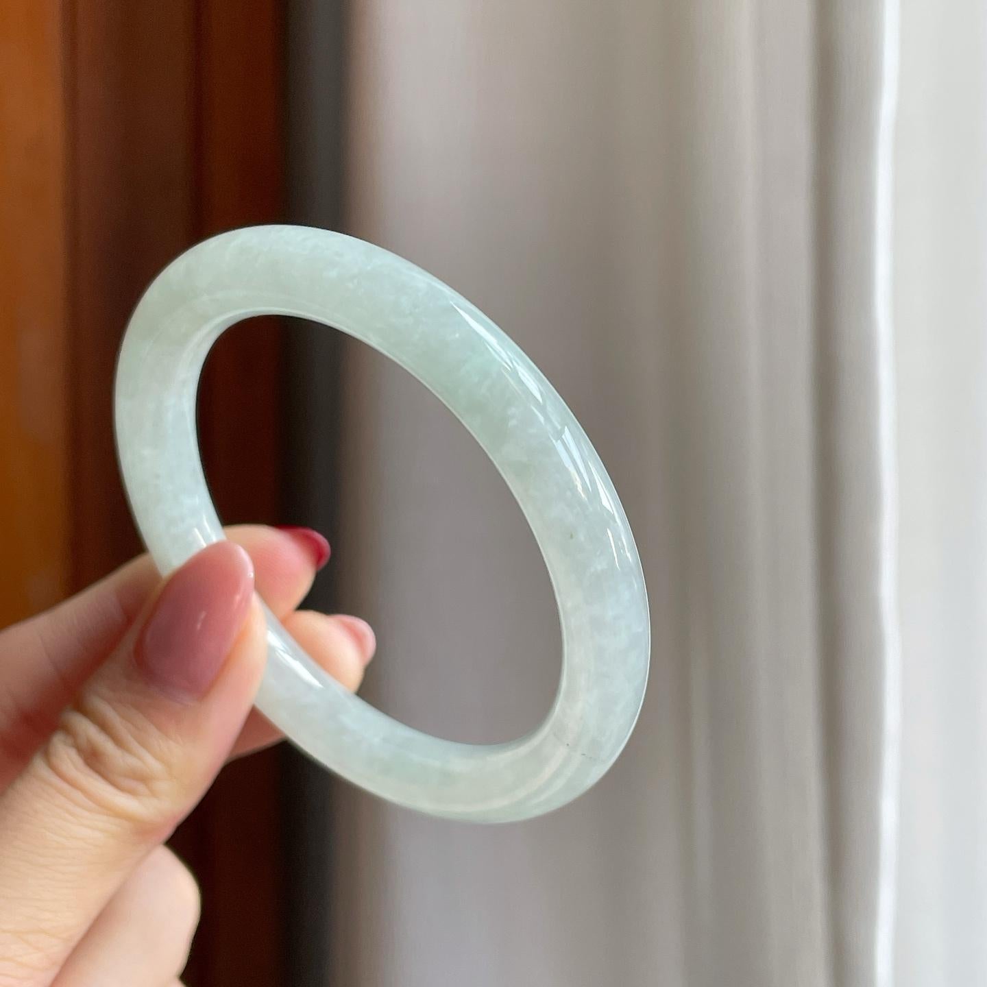 糯冰晴底翡翠美人条（53.3mm）（yc303077）