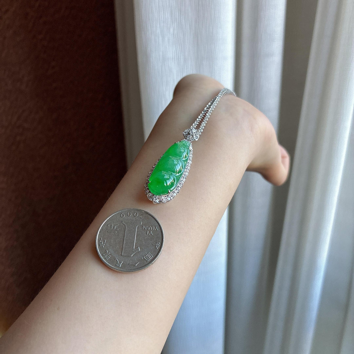 18k金镶冰种满绿福豆挂件（yc734819）