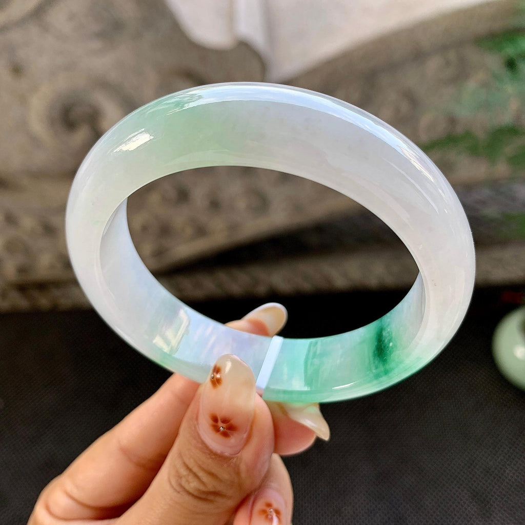 糯冰种飘绿宽版轮胎手镯（56mm）（yc264512）