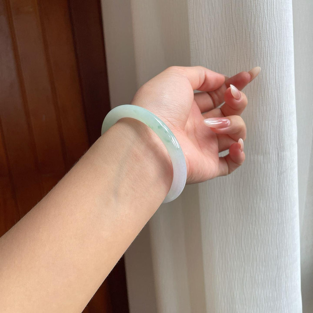 冰种飘花翡翠美人条手镯（56.8mm）（yc263537）