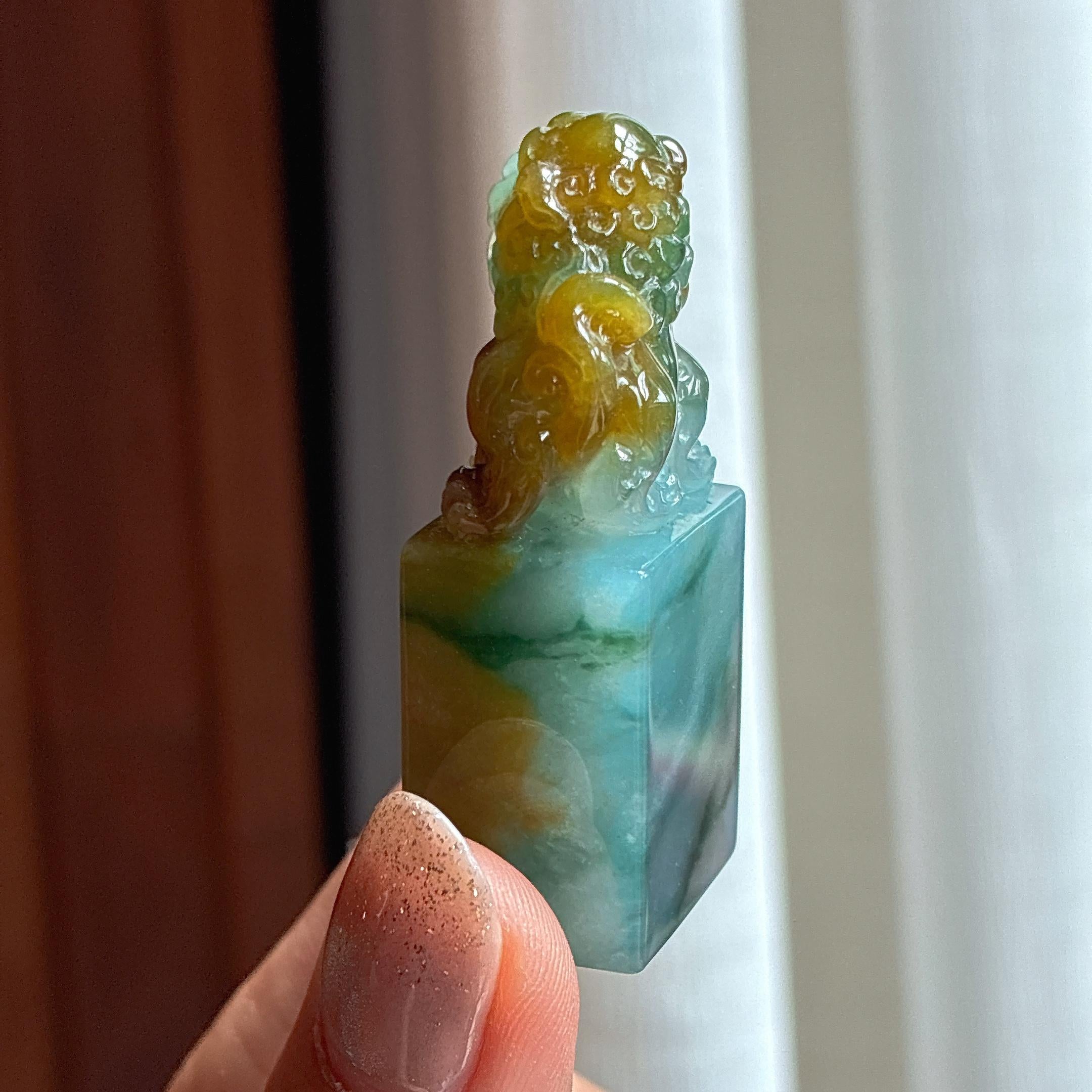 糯冰黄翡飘花翡翠印章（yc436431）