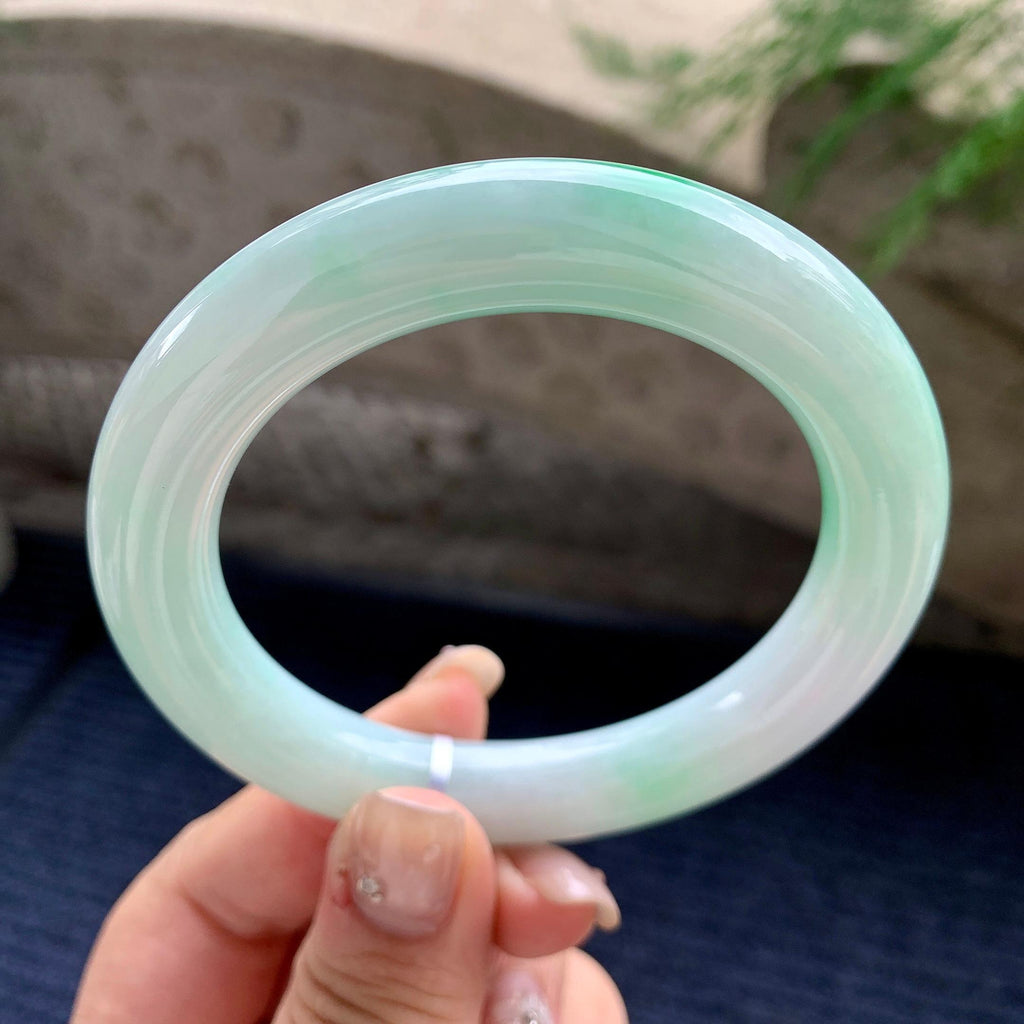 大圈口 细糯种飘阳绿圆条手镯 58.2圈口 天然缅甸A货翡翠（yc464087）