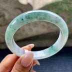 大圈口     细糯种飘花正圈平安镯58.1圈      天然缅甸A货翡翠（yc405537）