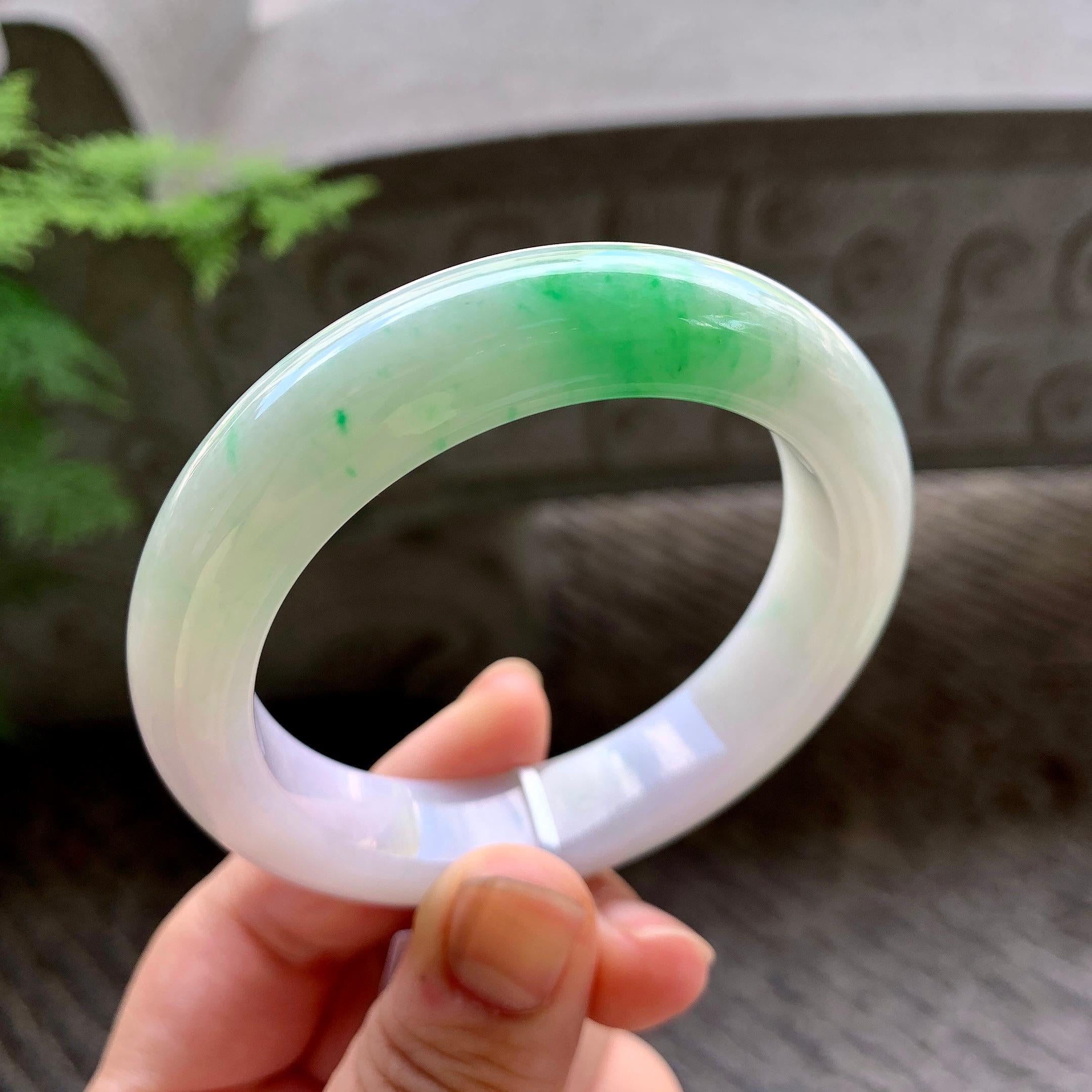 糯种飘绿平安镯（54.3mm）（yc202380）