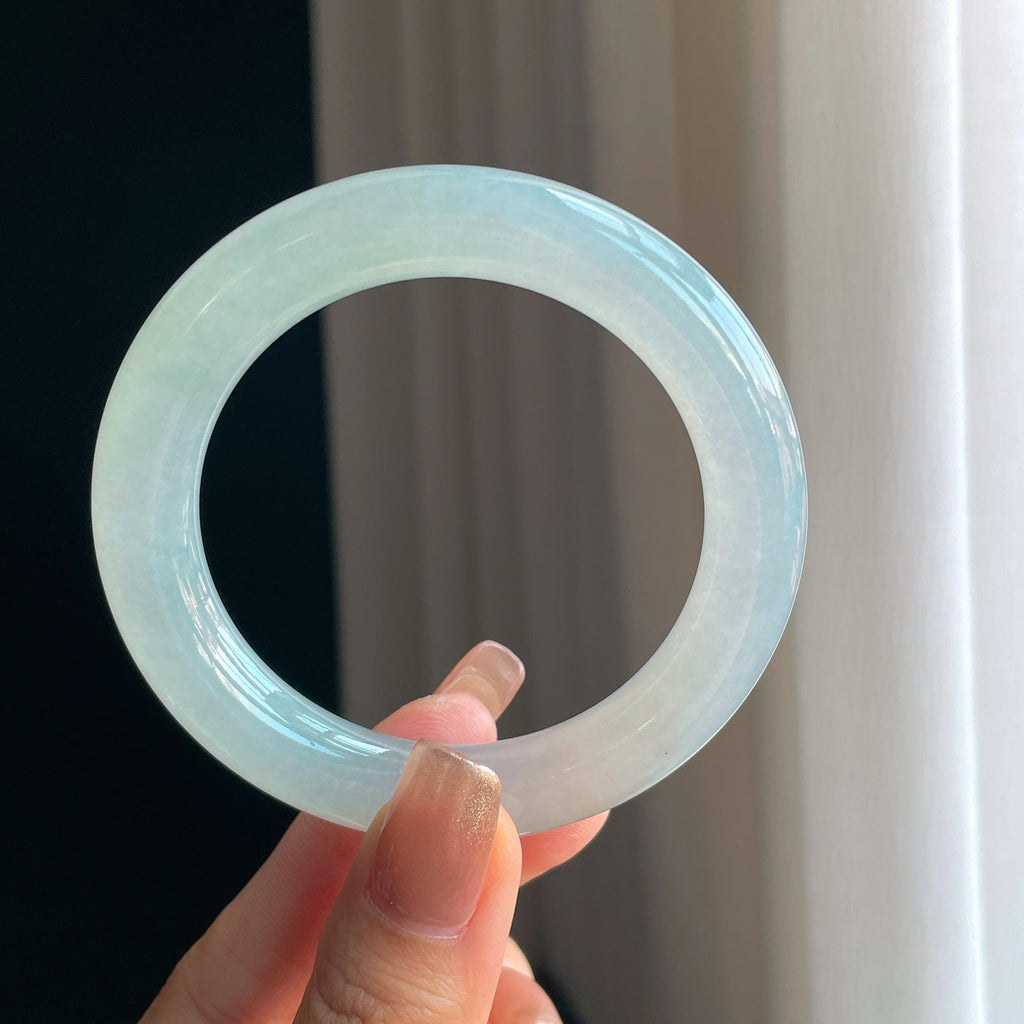 冰种淡底色圆条翡翠手镯（53mm）（yc376741）