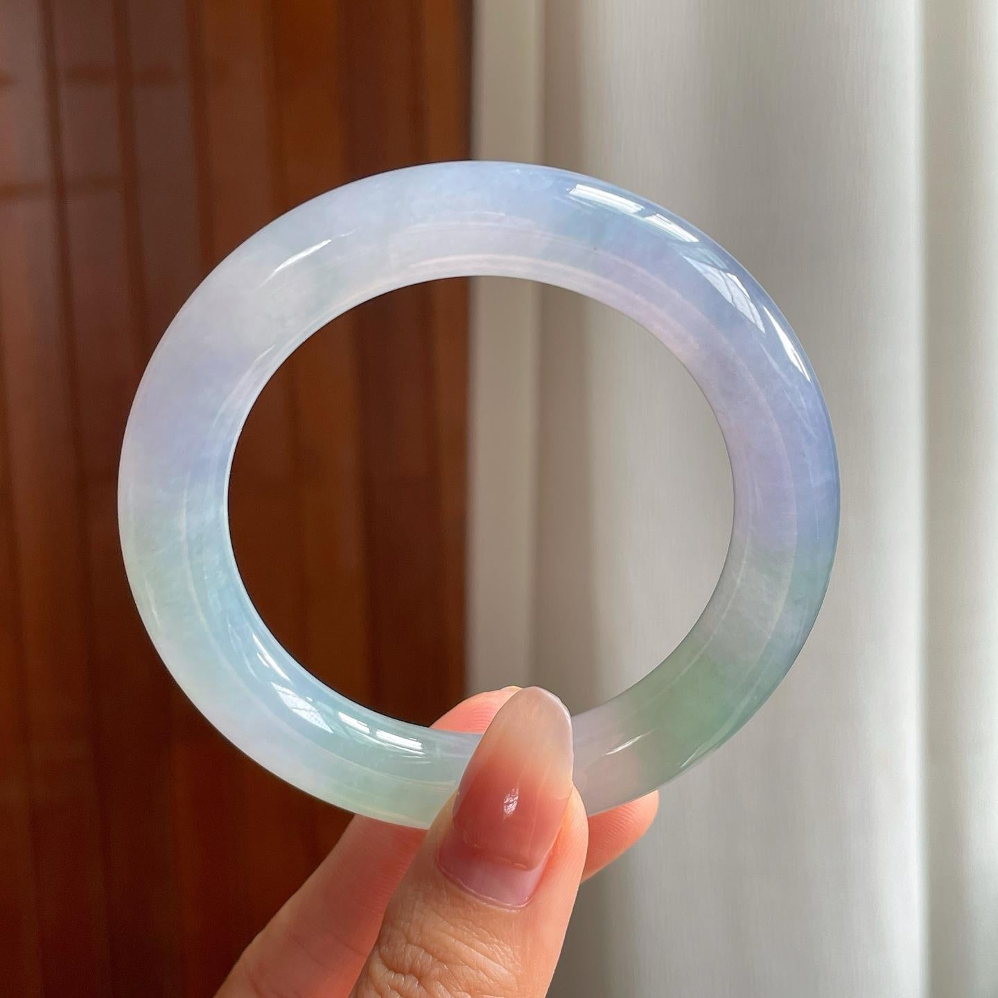 冰种春带彩翡翠圆条手镯（55mm）（yc344026）