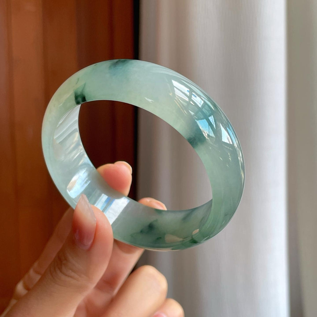 糯冰飘花宽版翡翠平安镯（57.6mm)（yc310964）