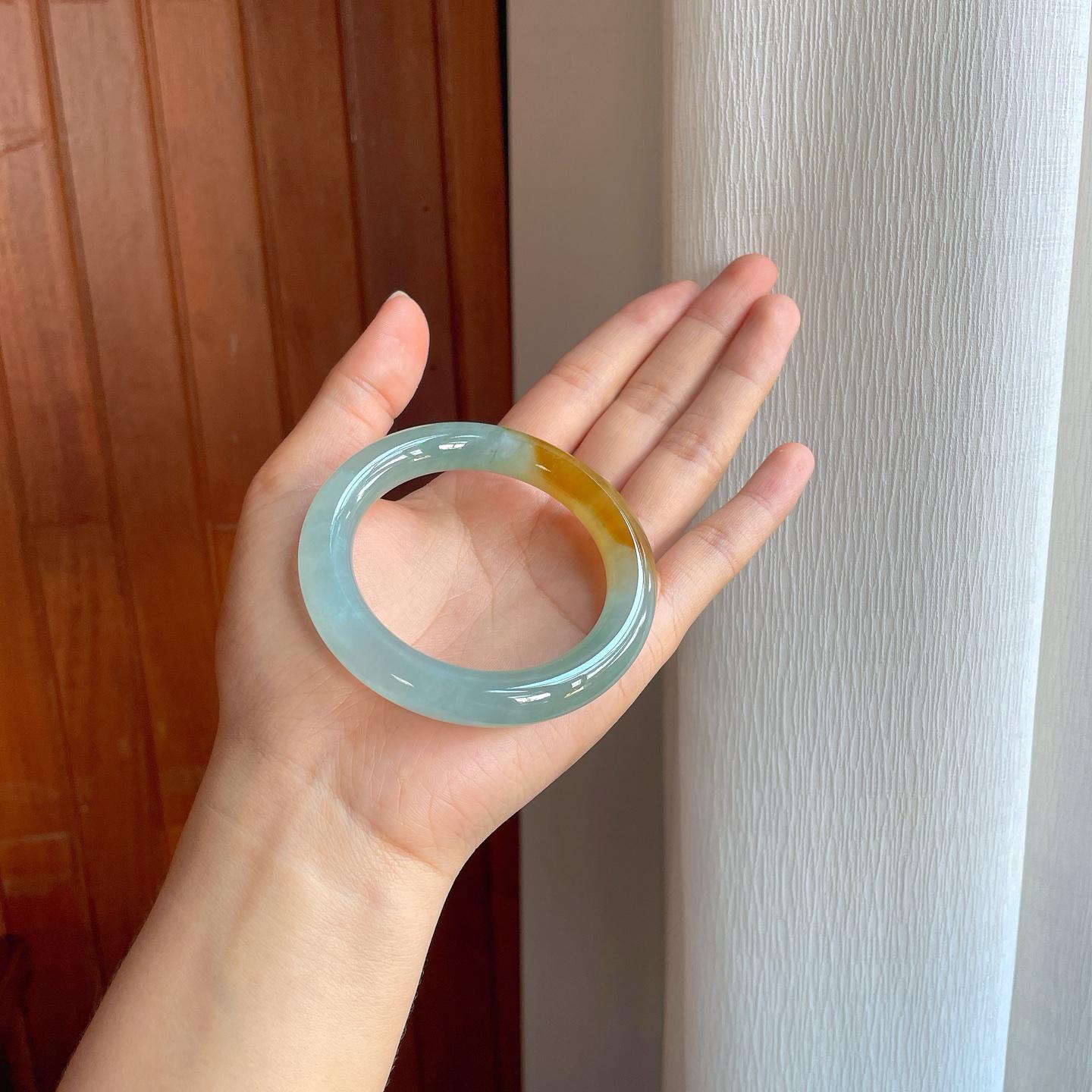 冰种黄翡翡翠圆条手镯（54.4mm)（yc380049）