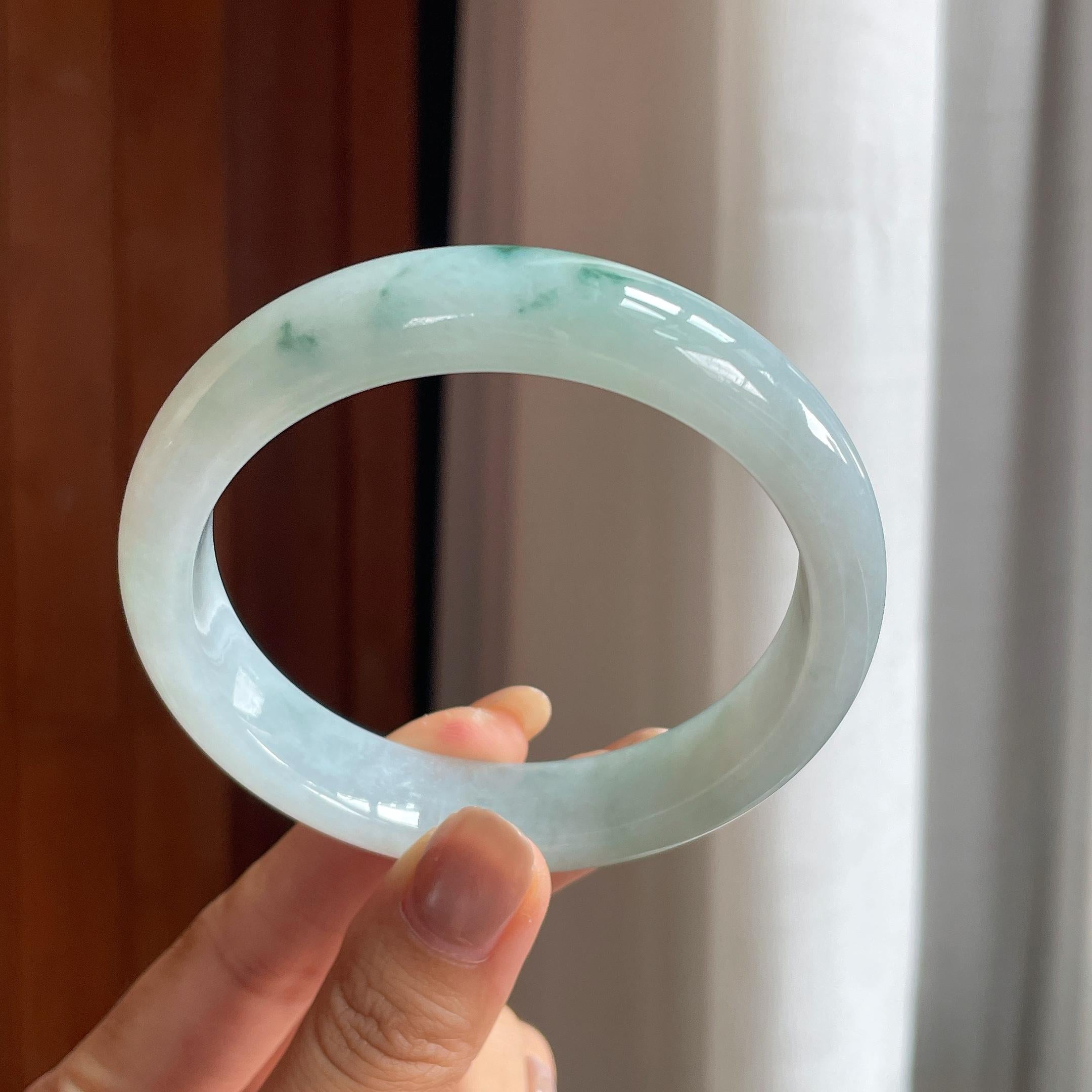 糯冰飘花翡翠平安镯(62.5mm)（yc415360）