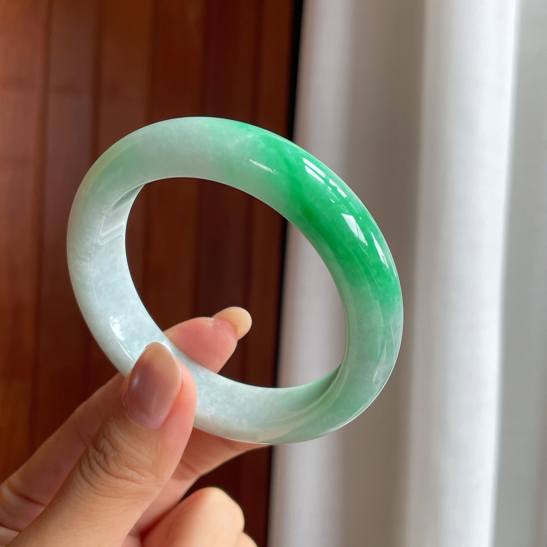 糯冰带色翡翠平安镯(56mm)（yc424292）