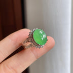 铜托冰种翡翠果绿蛋面（yc253143）