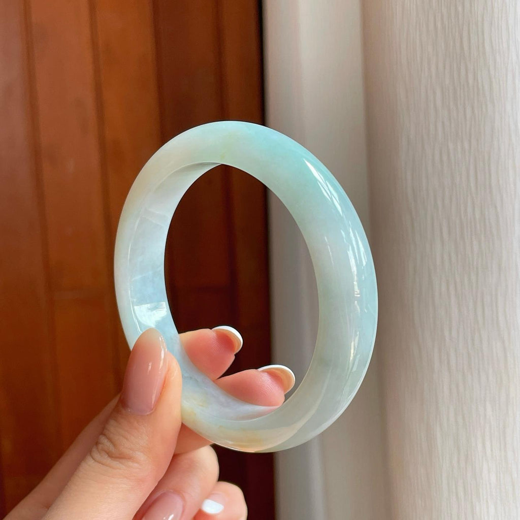 糯冰晴底飘黄翡翠平安镯（55.4mm)（yc373470）