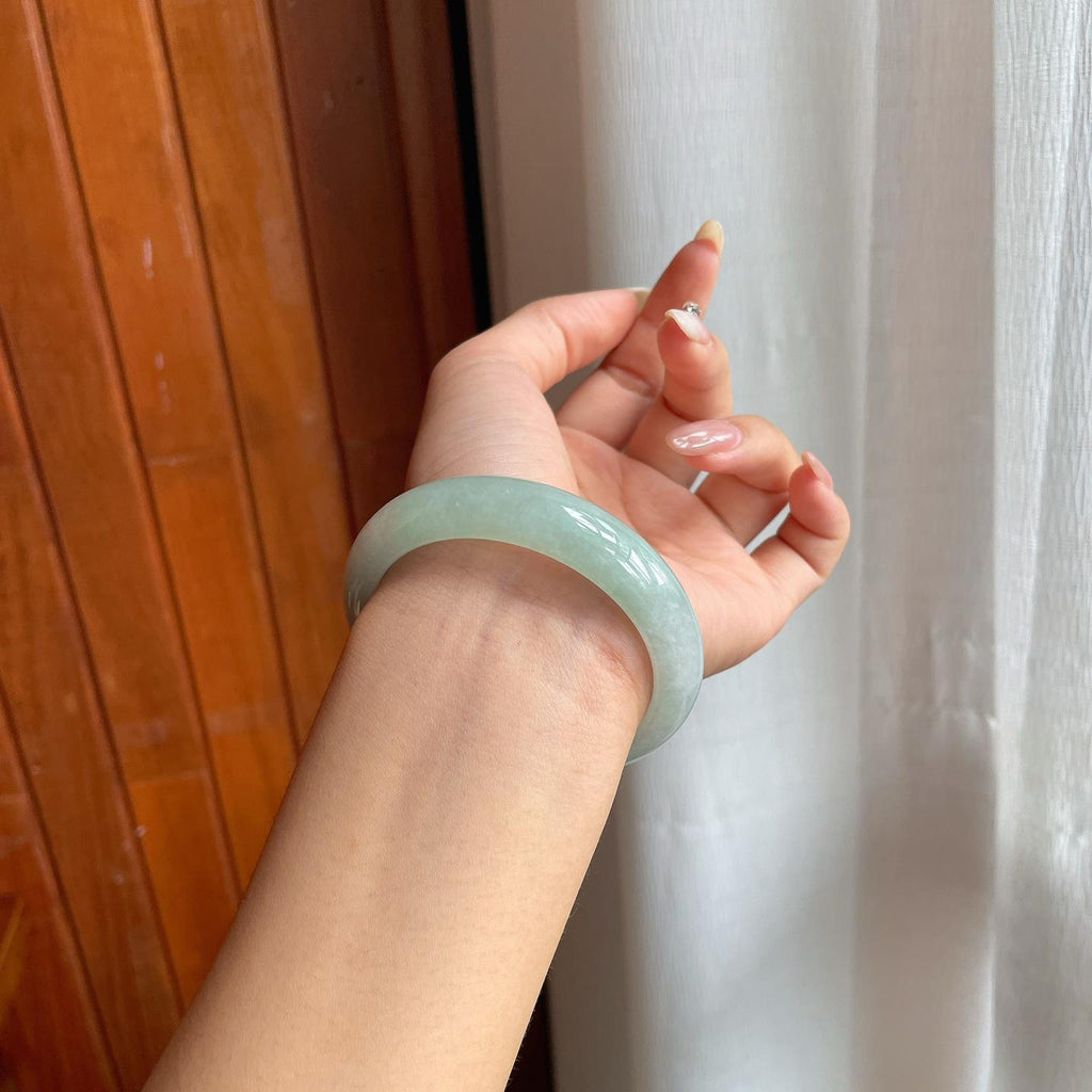 糯冰种晴底翡翠平安镯（54mm）（yc216821）