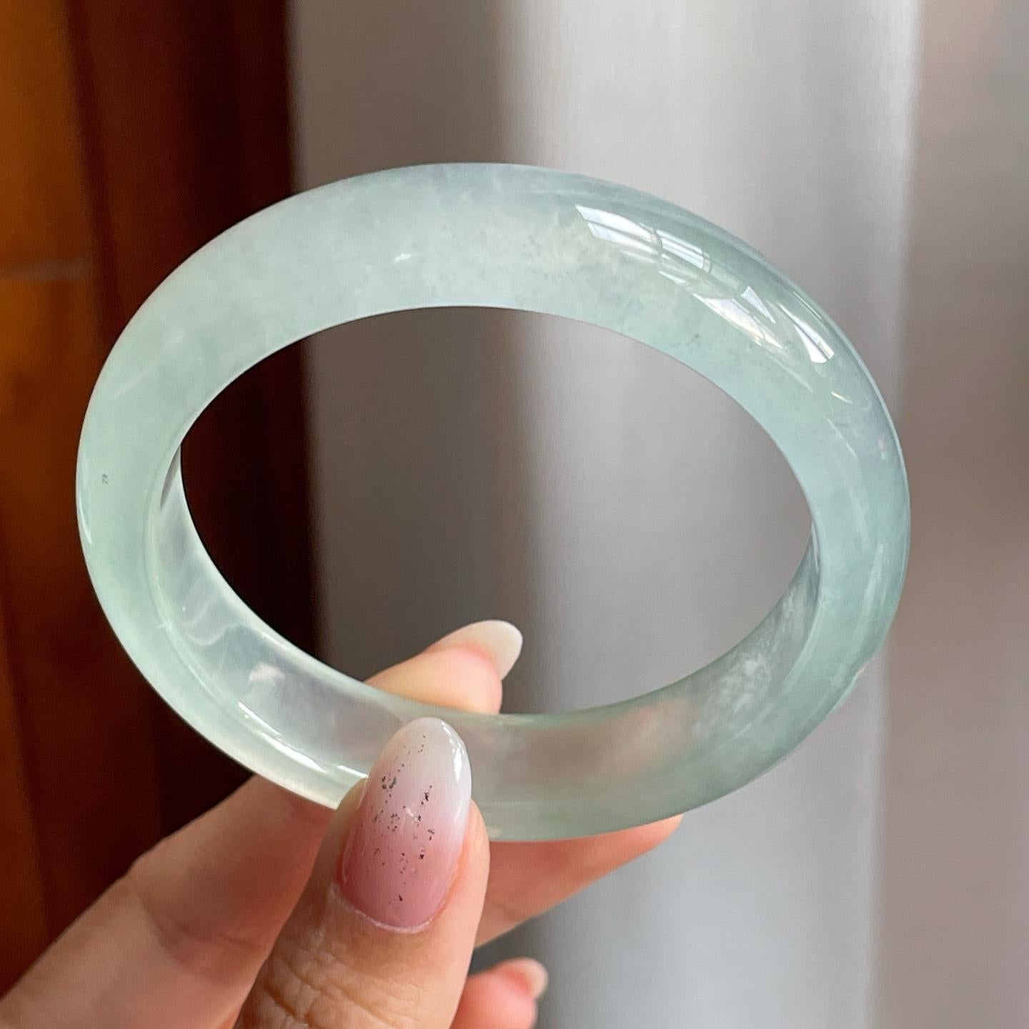 冰玻种晴底翡翠平安镯（54mm）（yc204367）