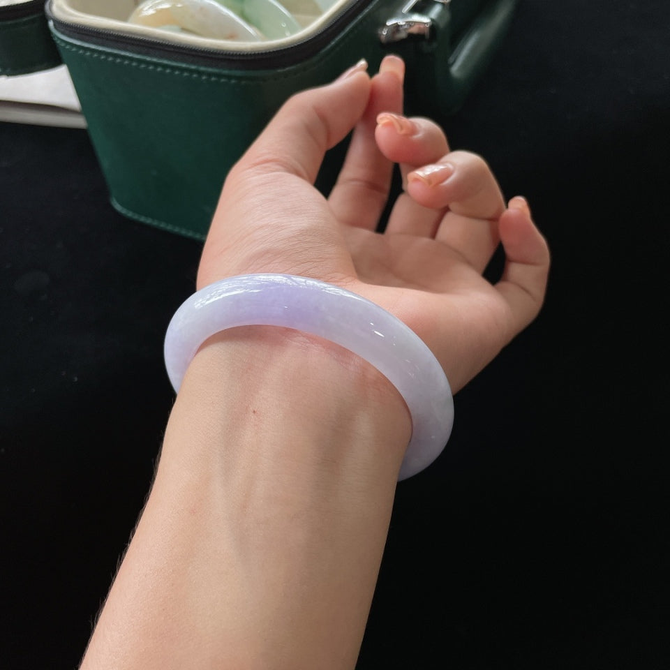糯种紫罗兰正圈翡翠手镯（55.5mm）（yc019368）
