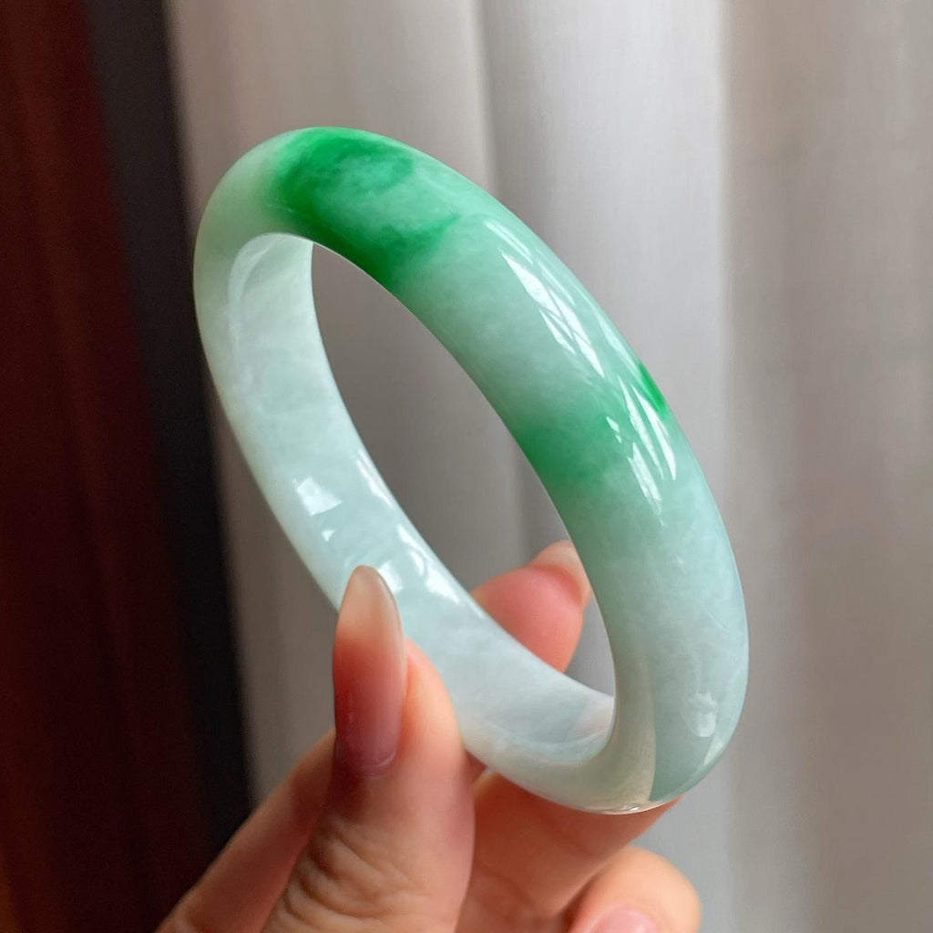 糯冰种带色翡翠平安镯（52mm）