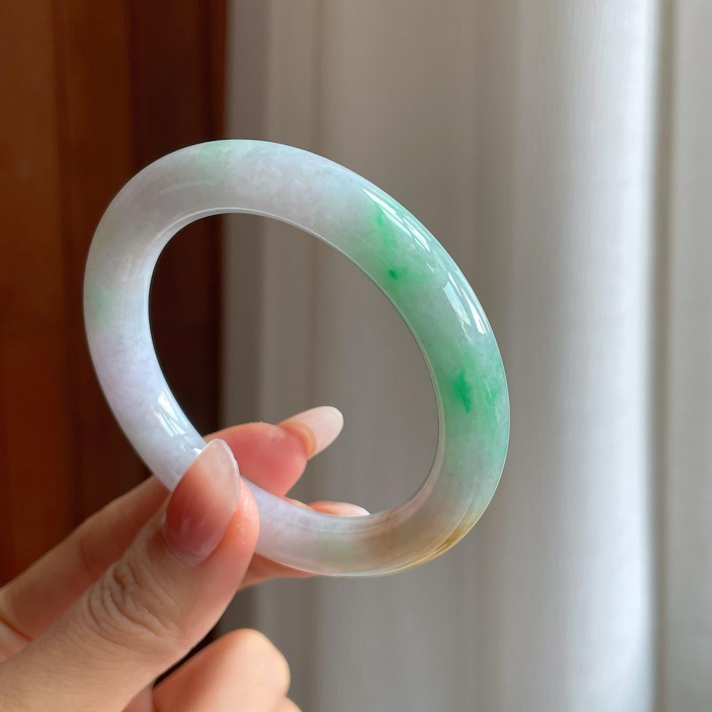 糯冰黄加绿翡翠圆条手镯（53.2mm）（yc310619）