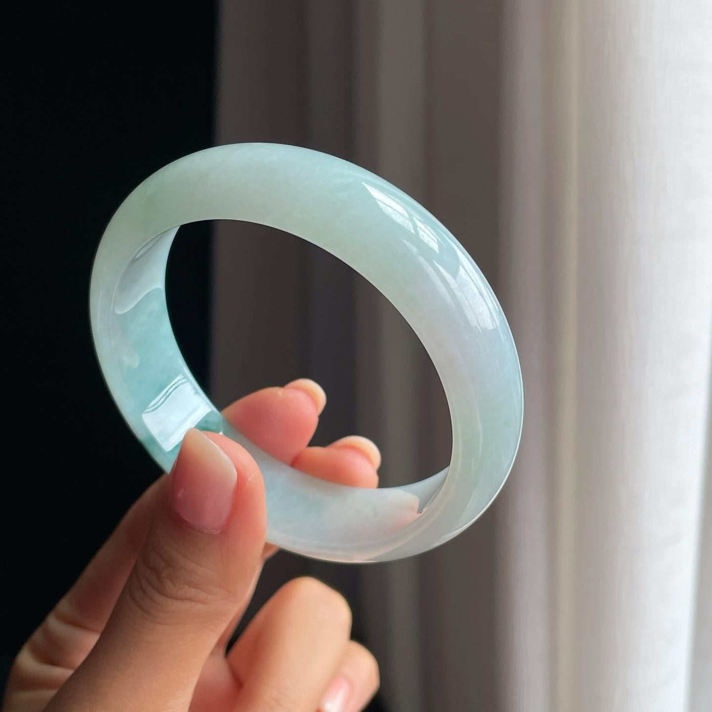 糯冰宽版飘花翡翠平安镯（58.5mm）（yc378054）