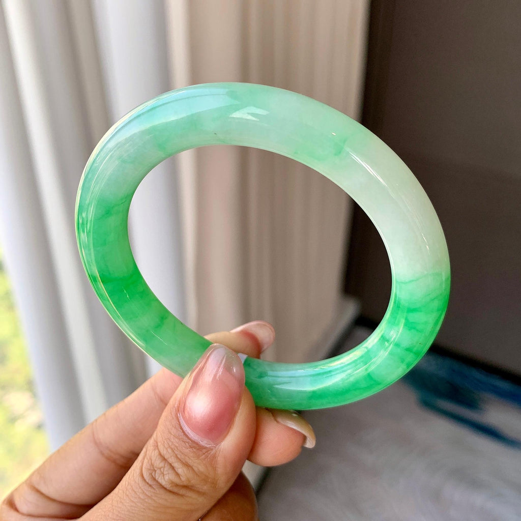 糯冰种翠绿圆条手镯（53mm）（yc290115）