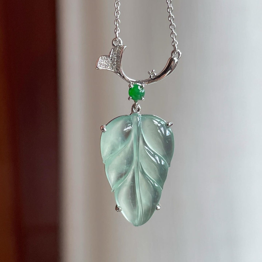 18k金镶冰种晴底翡翠叶子（yc247165）