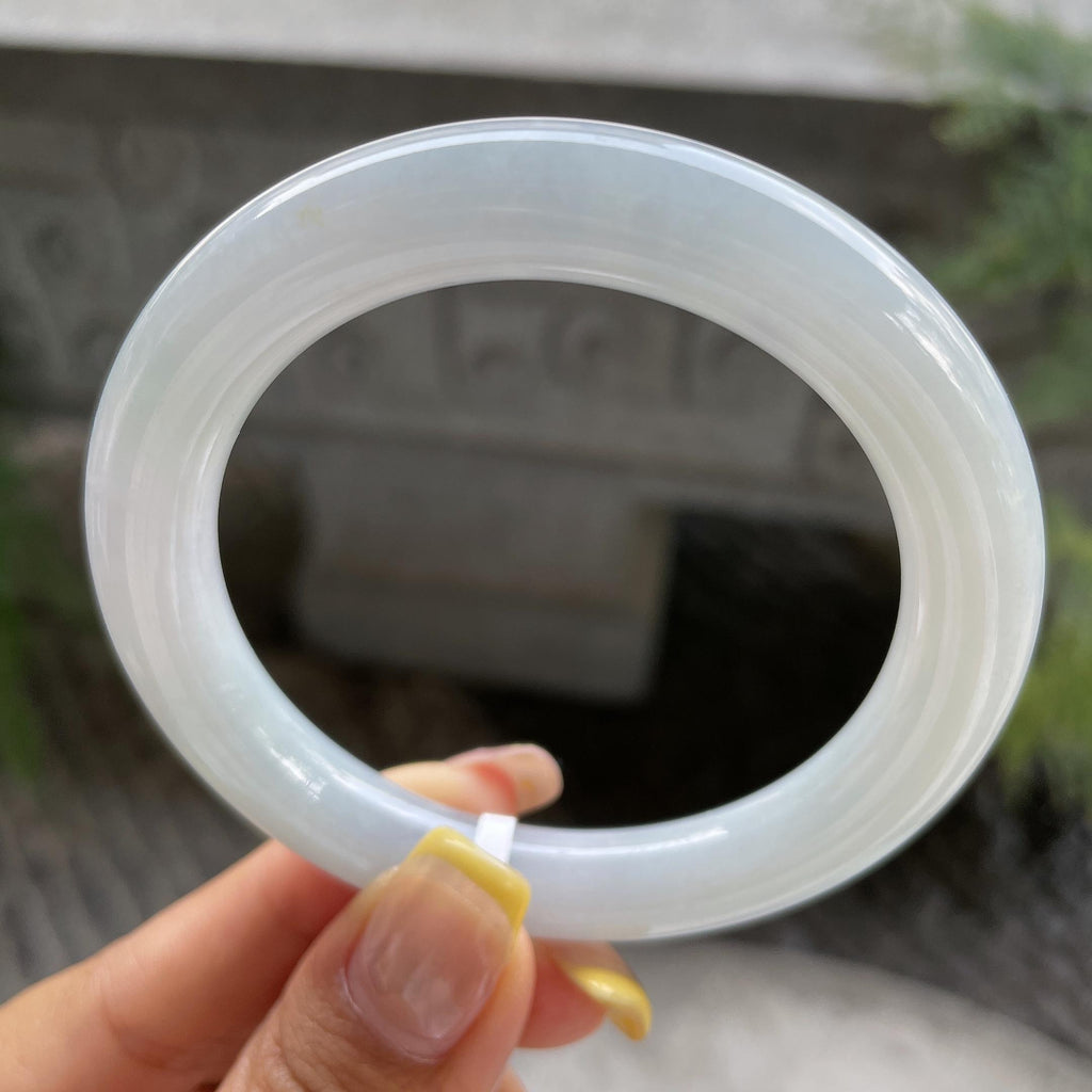 细糯种带底色圆条手镯54.7圈      天然缅甸A货翡翠（yc387366）