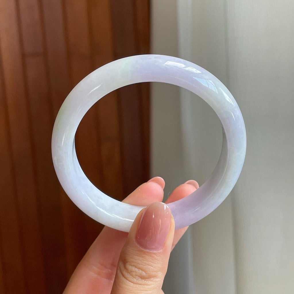 糯冰春带彩翡翠平安镯(55.6mm)（yc323111）