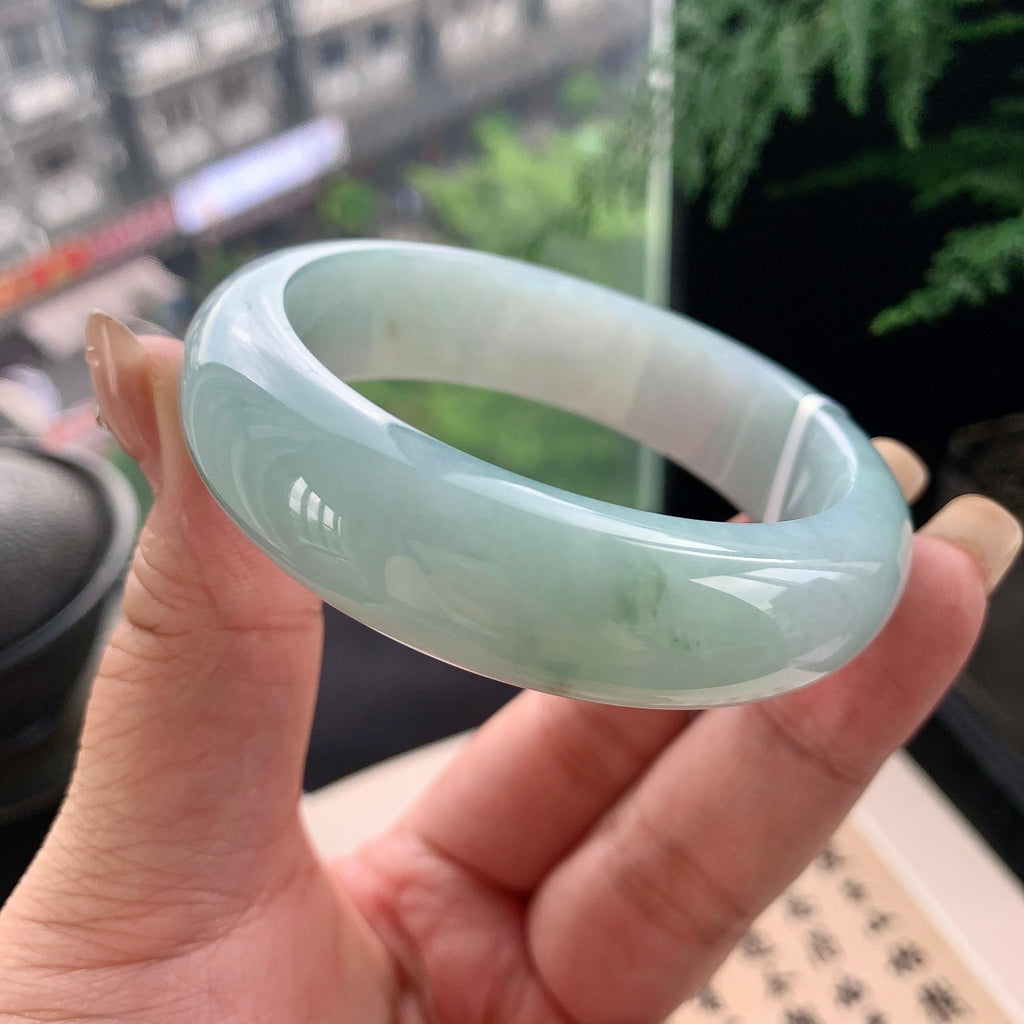 细糯种淡晴底宽版轮胎手镯 54圈口 天然缅甸A货翡翠（yc477620）