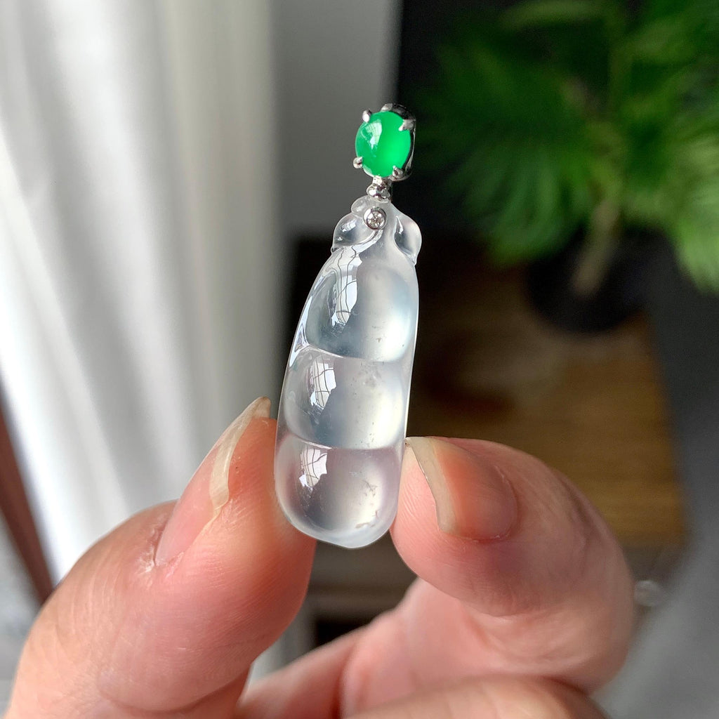 18K金钻镶冰种无色福豆吊坠（yc255618）