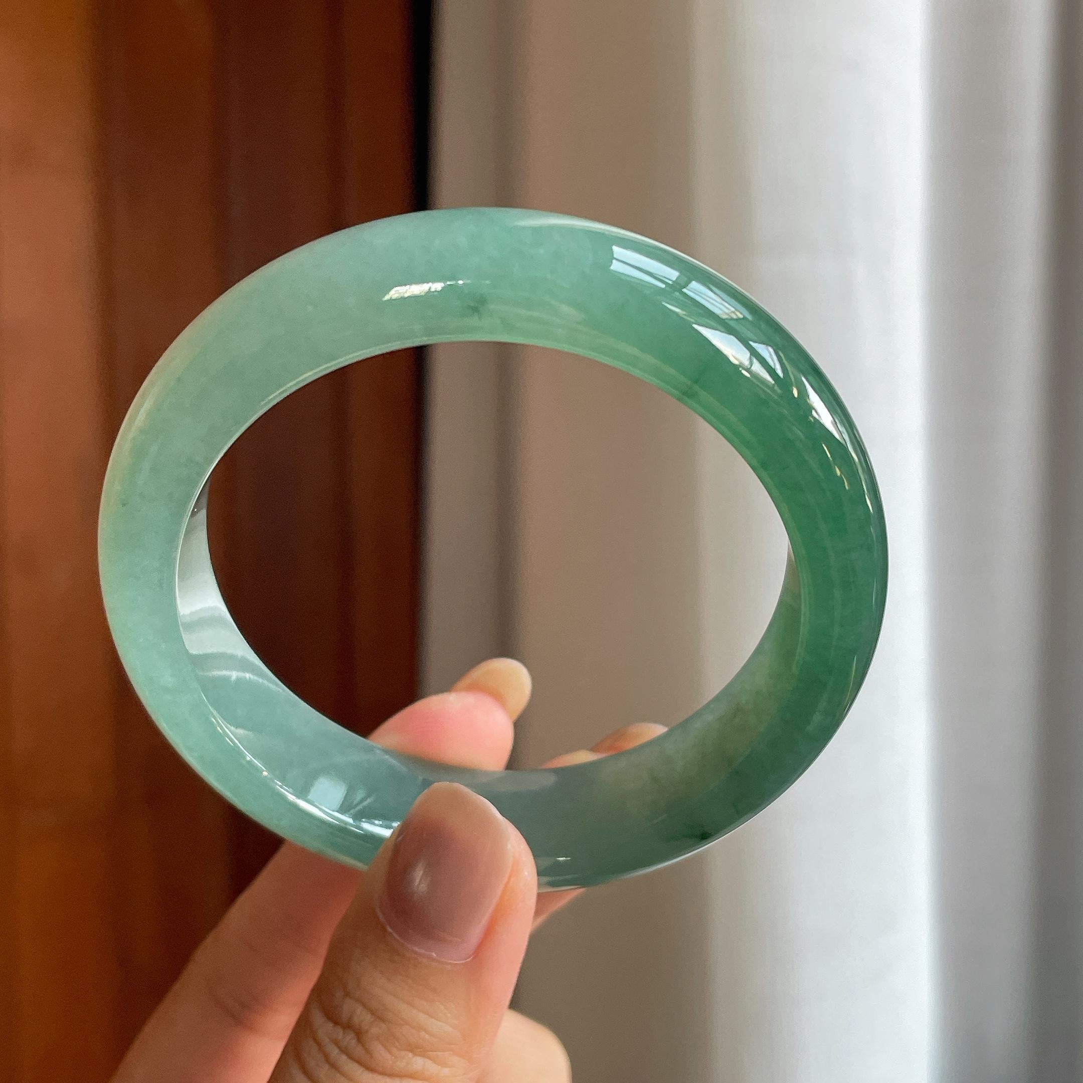 糯冰种湖水绿翡翠平安镯（59mm）（yc415361）