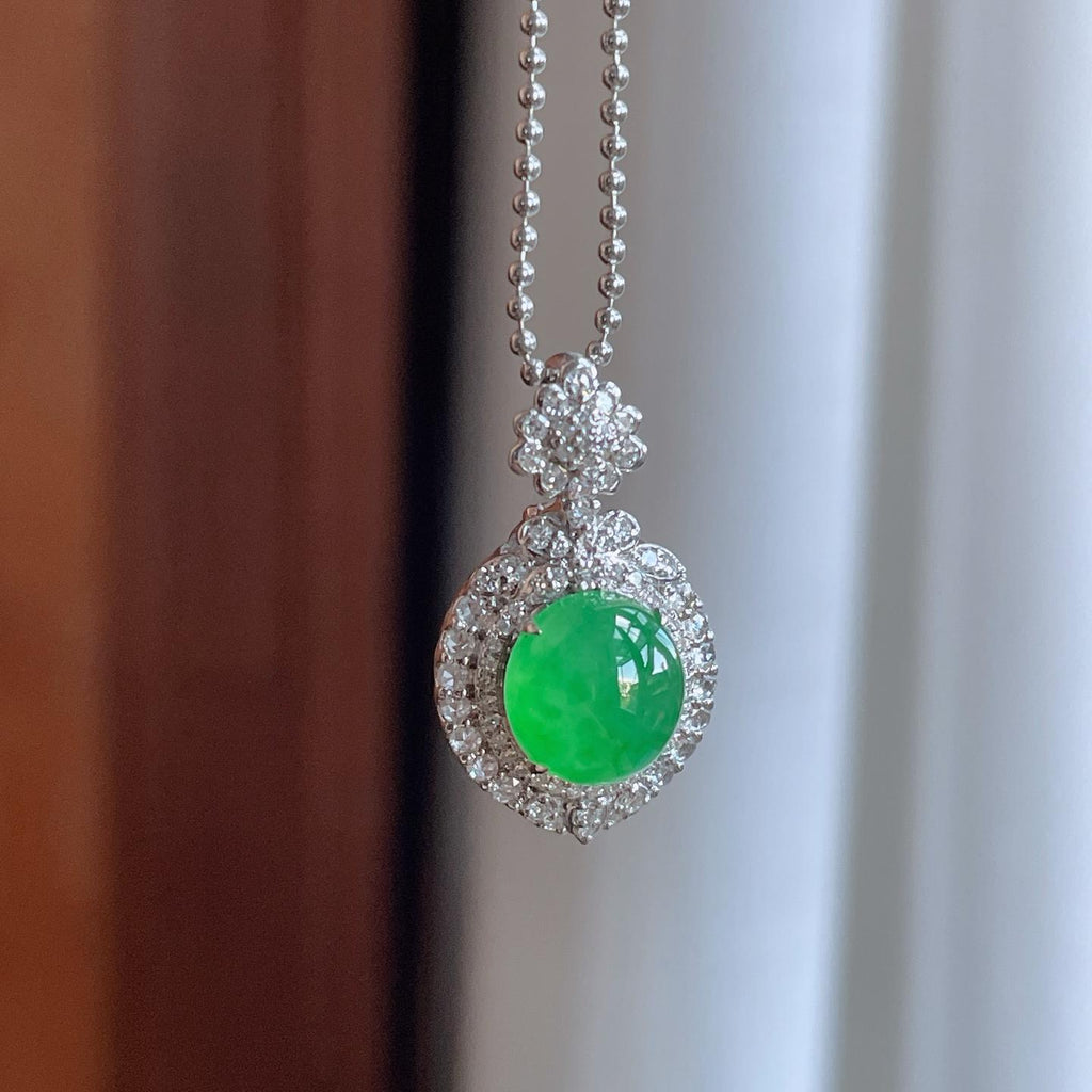 18k金镶冰种满绿翡翠蛋面（yc241864）