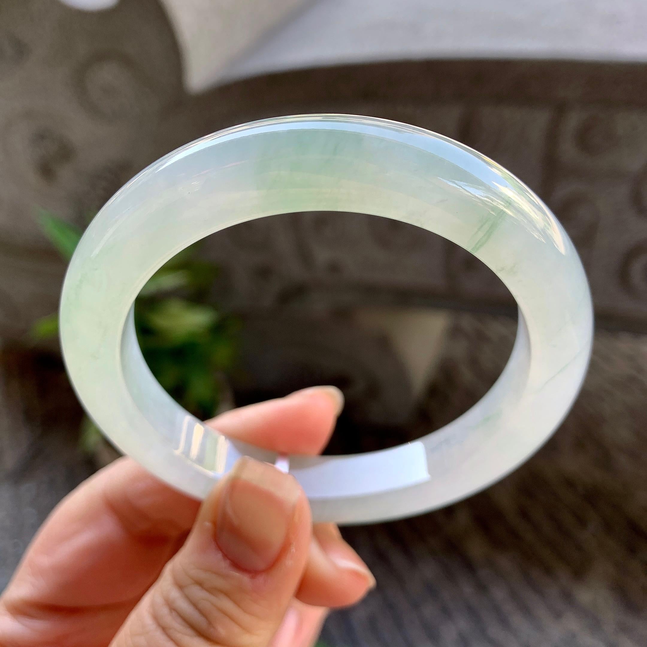 糯冰种晴底飘花平安镯（55.8mm）（yc307305）