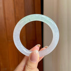 冰种淡春底翡翠圆条手镯（52mm）（yc369227）