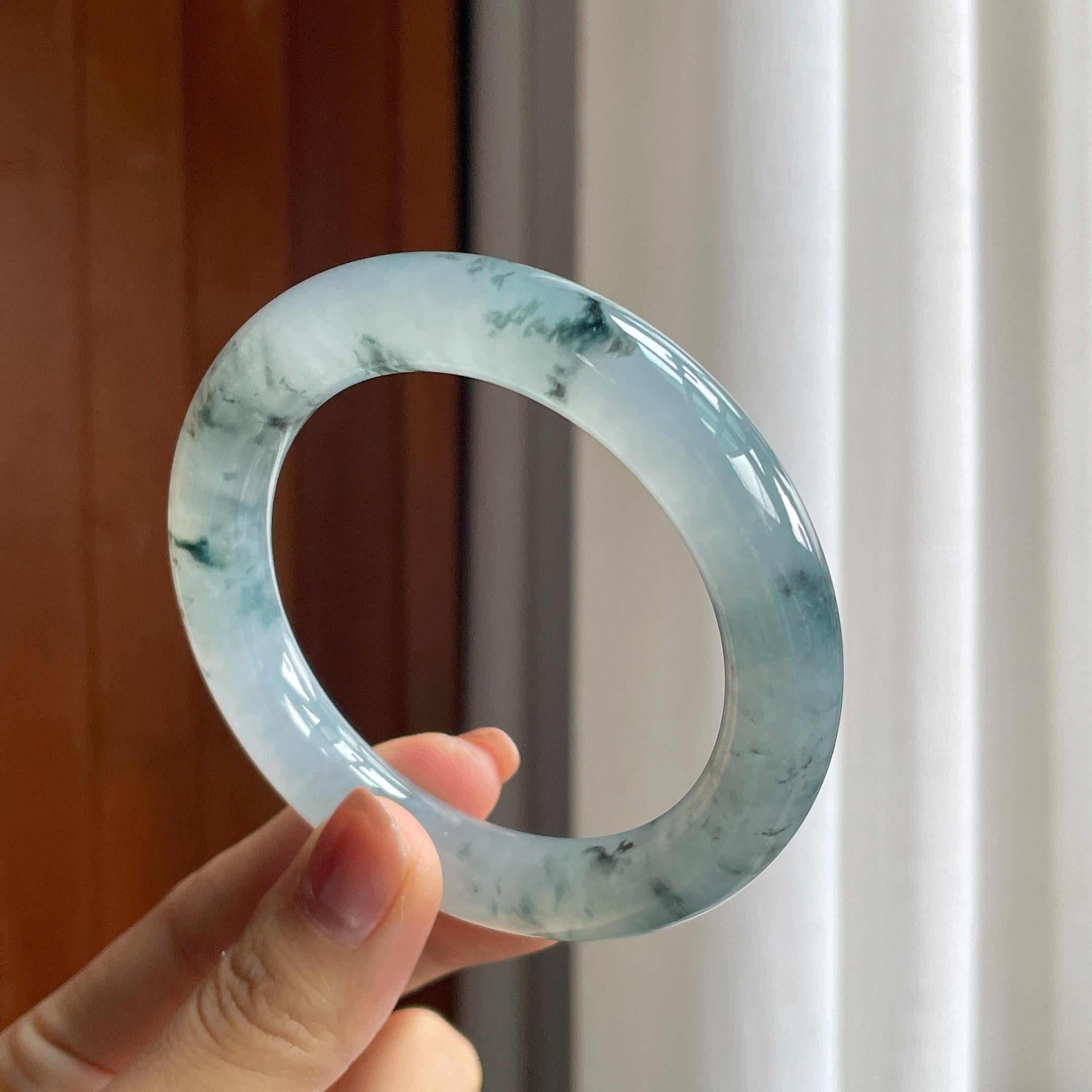 冰种冰乌鸡翡翠圆条手镯（56.5mm）（yc286486）