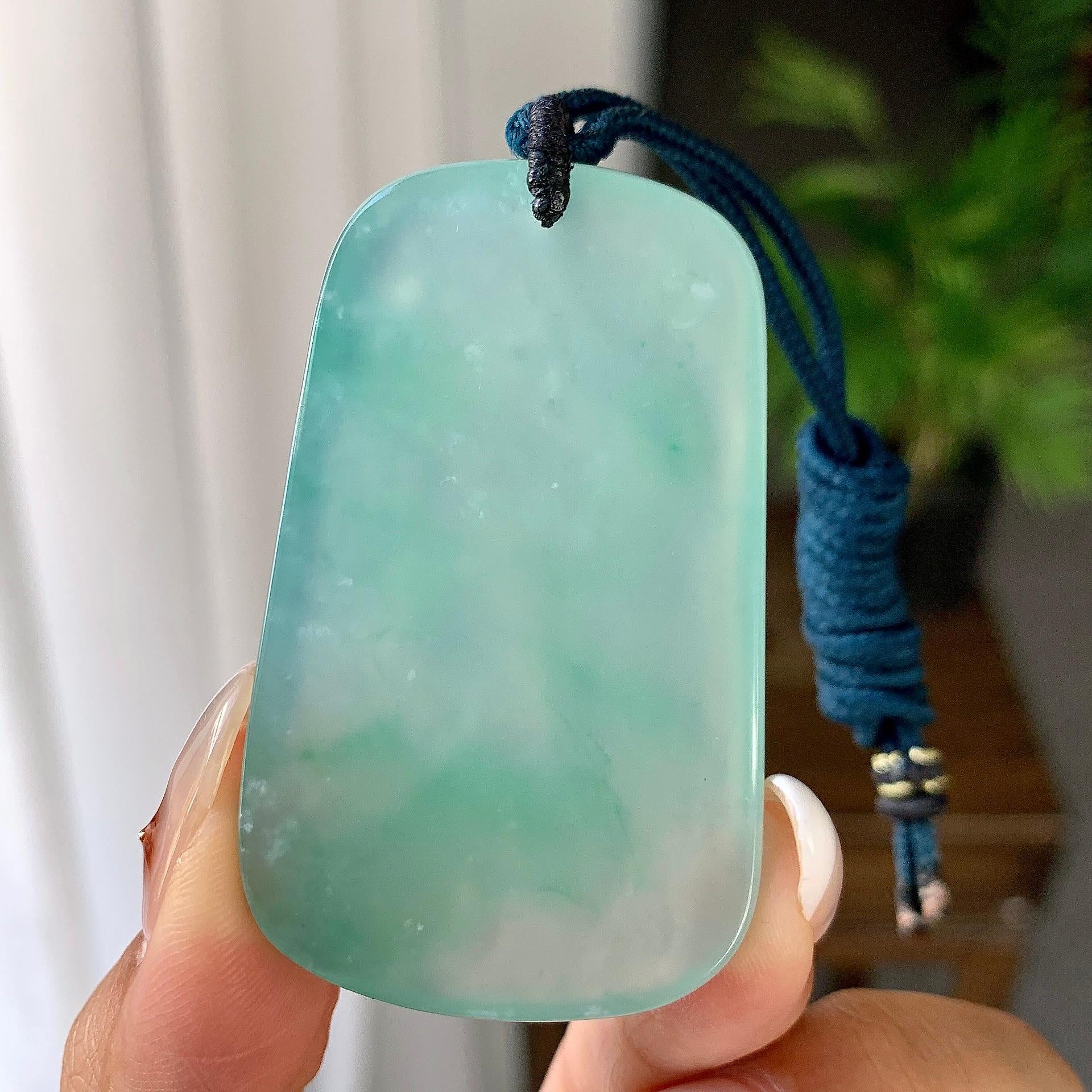 冰种飘绿山水牌挂件（yc246701）