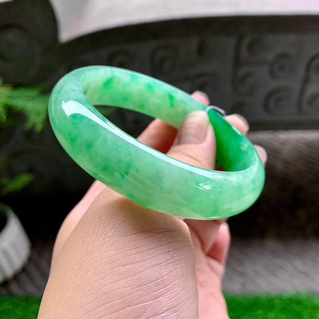 糯冰种飘阳绿宽版轮胎手镯（60.6mm）（yc254104）