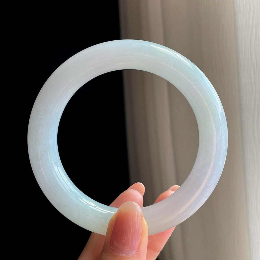 糯冰淡底色翡翠圆条手镯（56mm）（yc346535）