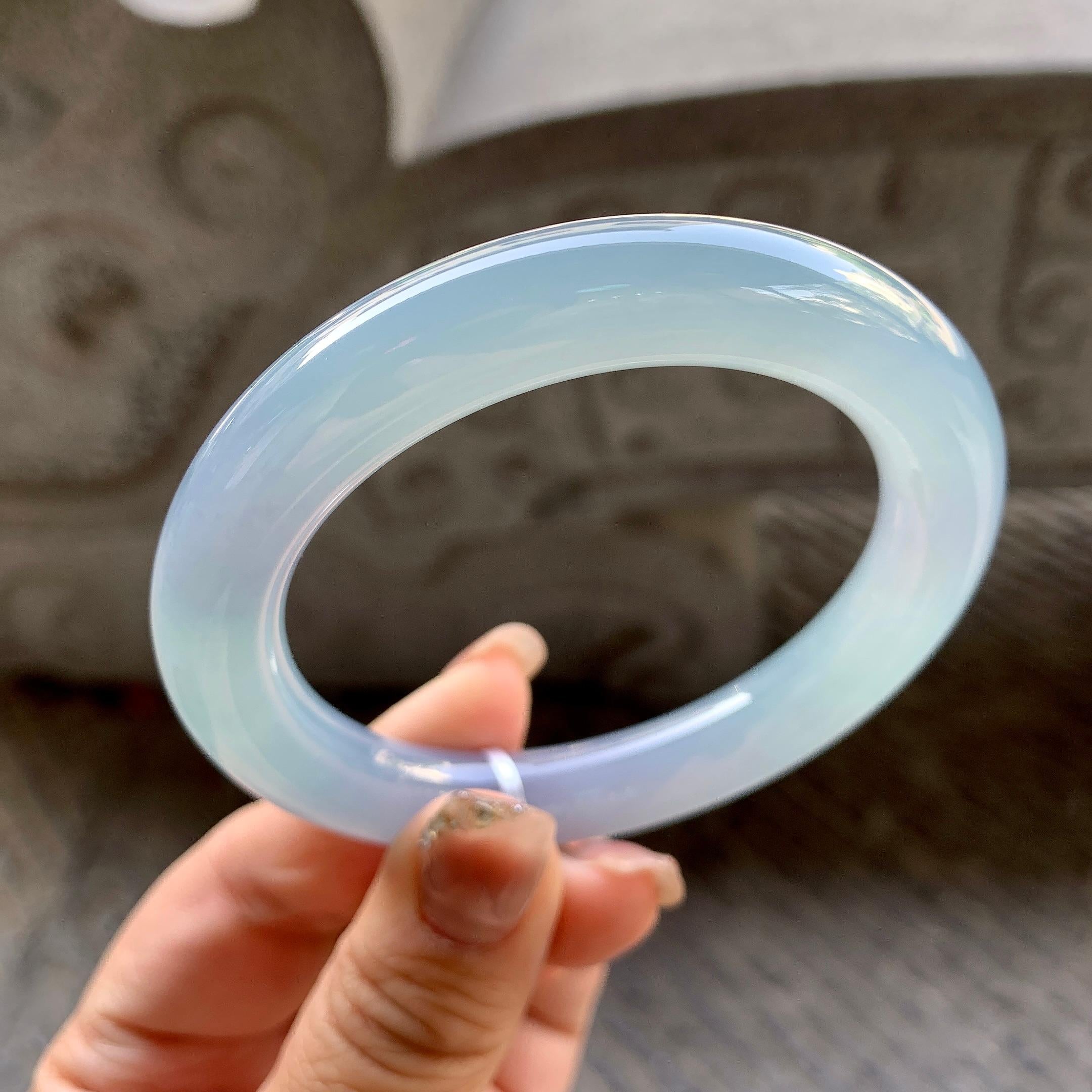 糯冰种蓝底紫罗兰圆条手镯（56.6mm）（yc295573）