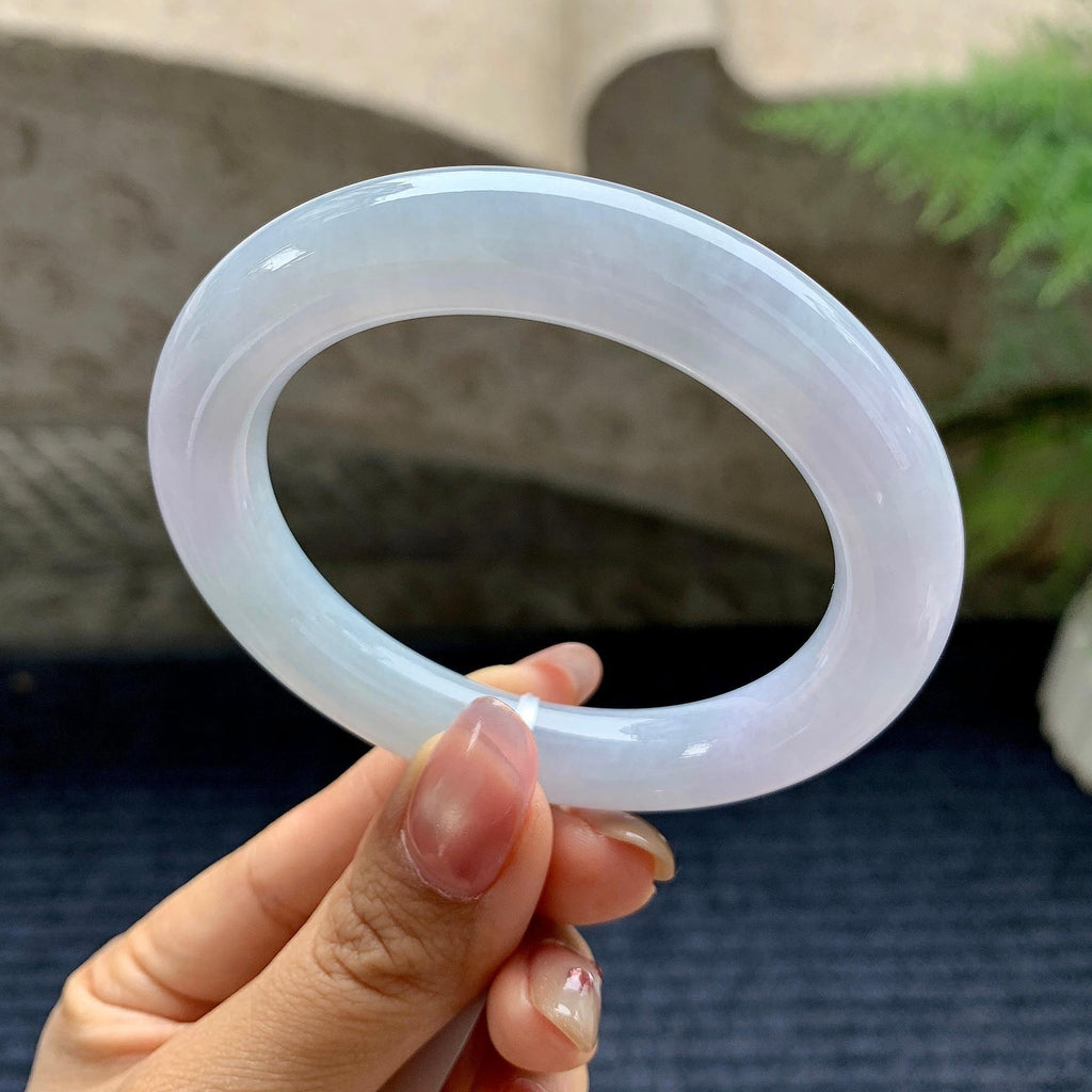 糯冰种淡春彩圆条手镯（53.4mm）（yc281536）