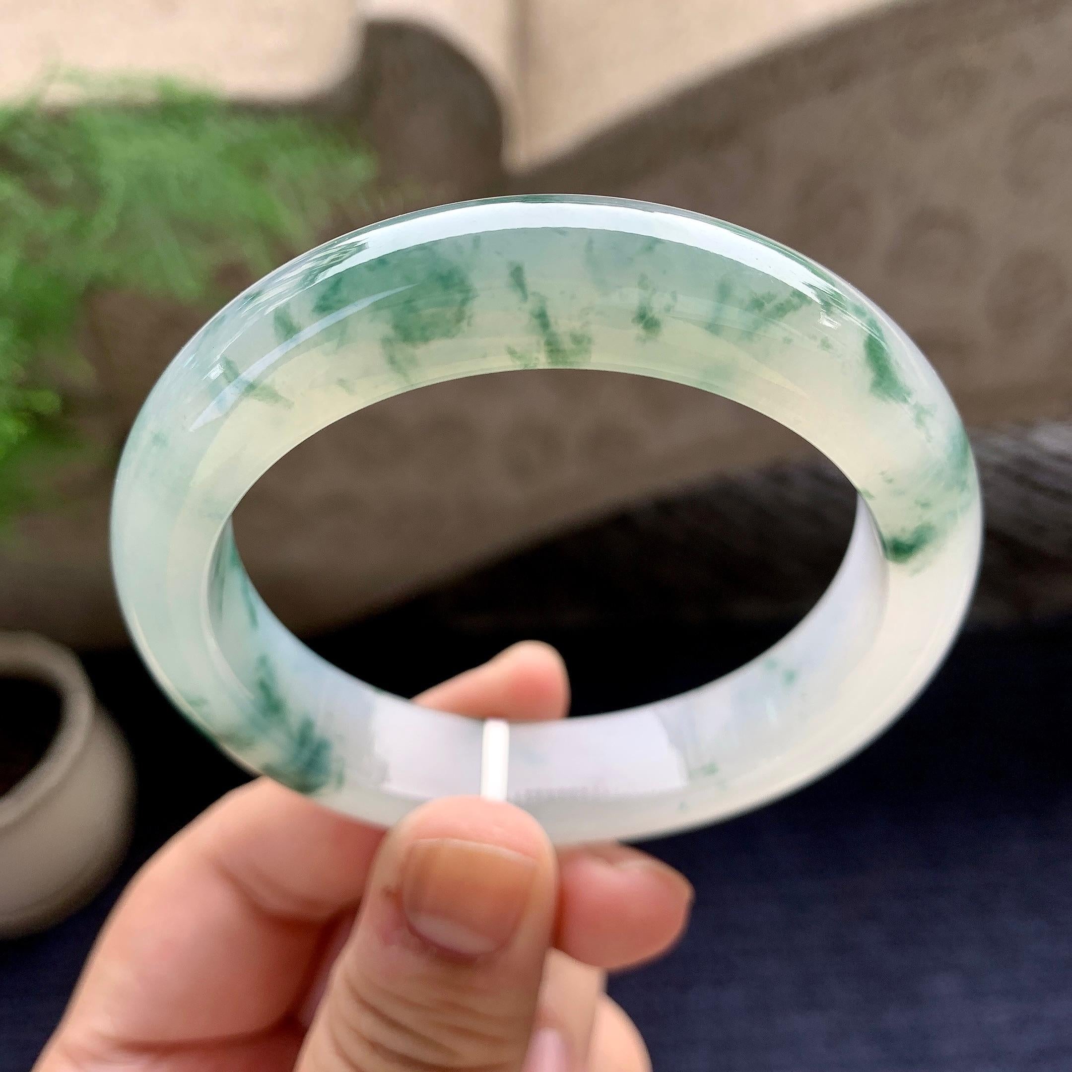 糯冰种飘花平安镯（55.8mm）（yc197611）