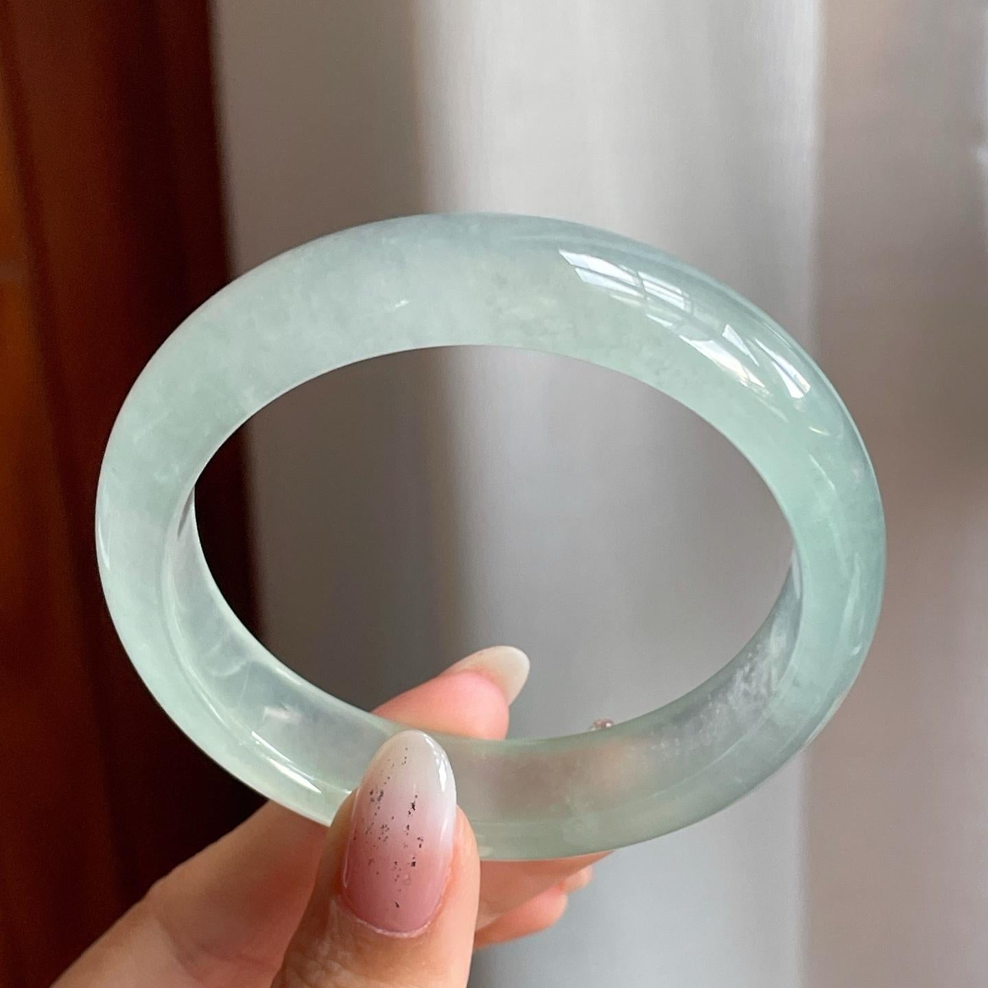冰玻种晴底翡翠平安镯（54mm）（yc204367）
