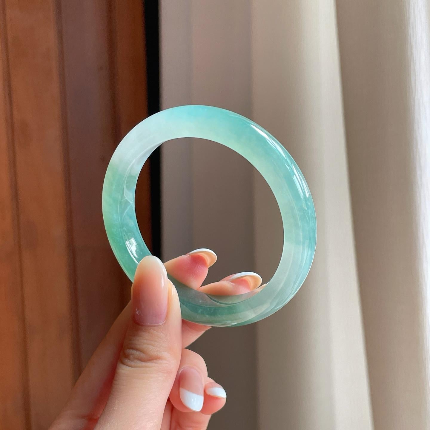冰种带色翡翠平安镯（52mm)（yc397495）
