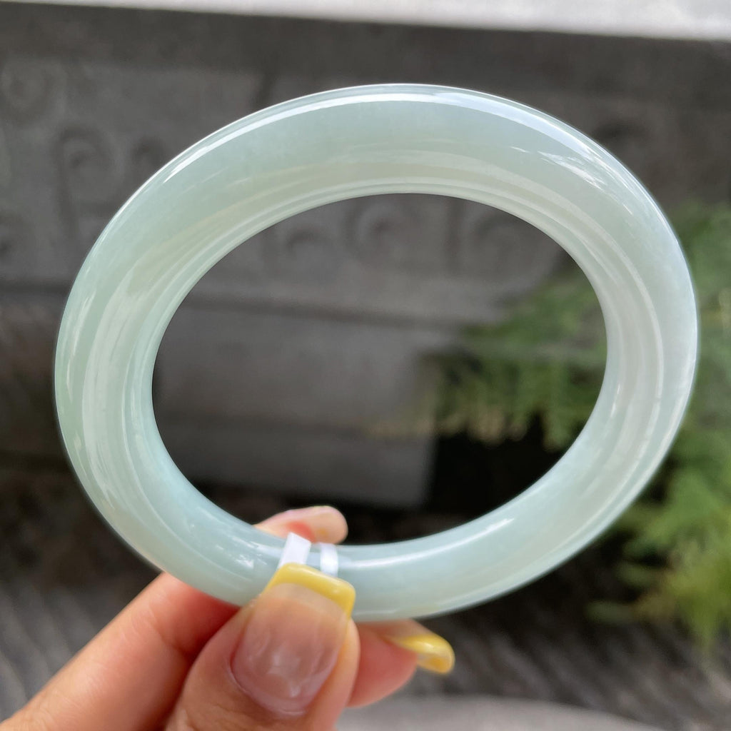细糯种湖水绿圆条手镯55.6圈         天然缅甸A货翡翠（yc387382）