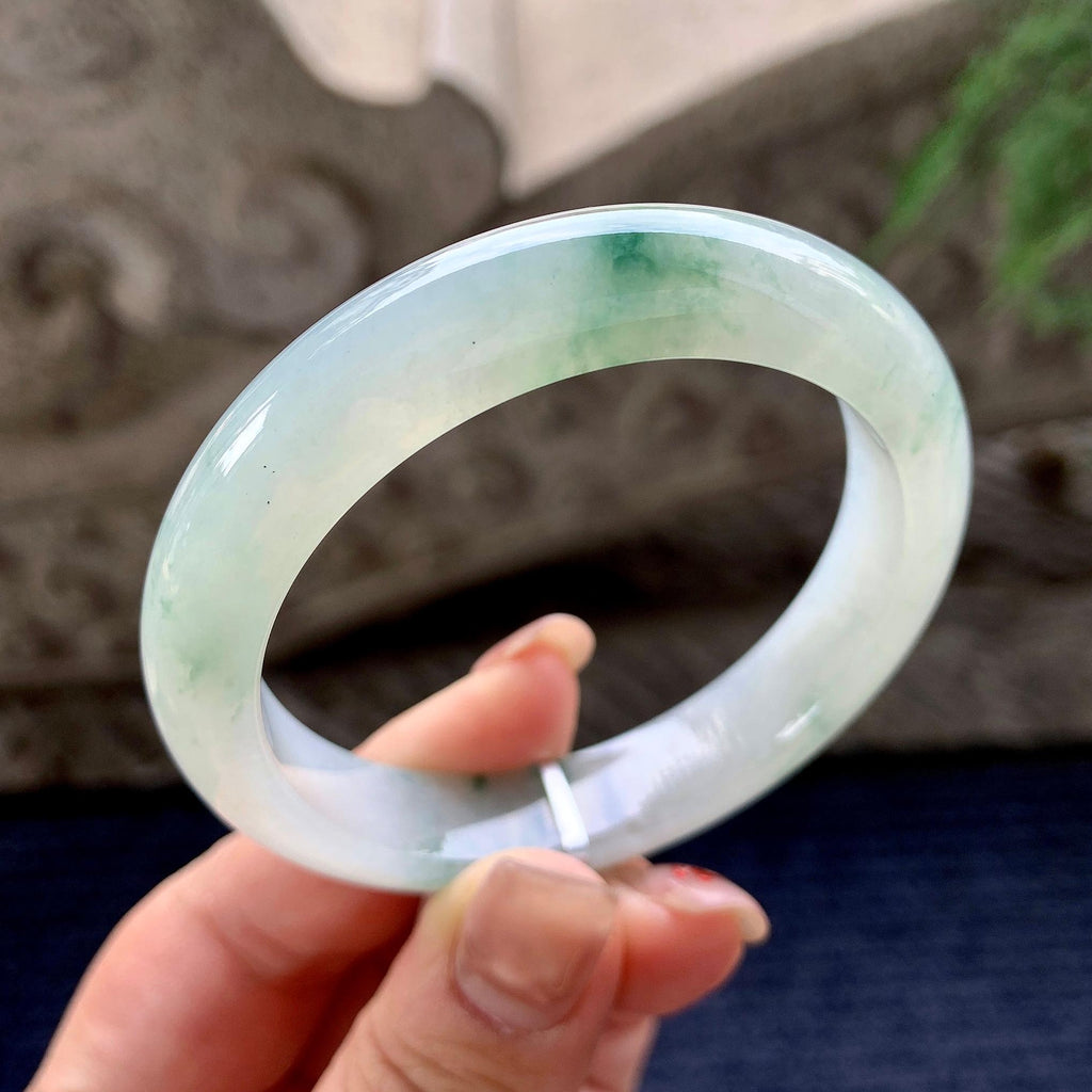 小圈口 糯冰种飘绿花正圈平安镯 52.6圈口 天然缅甸A货翡翠（yc357747）