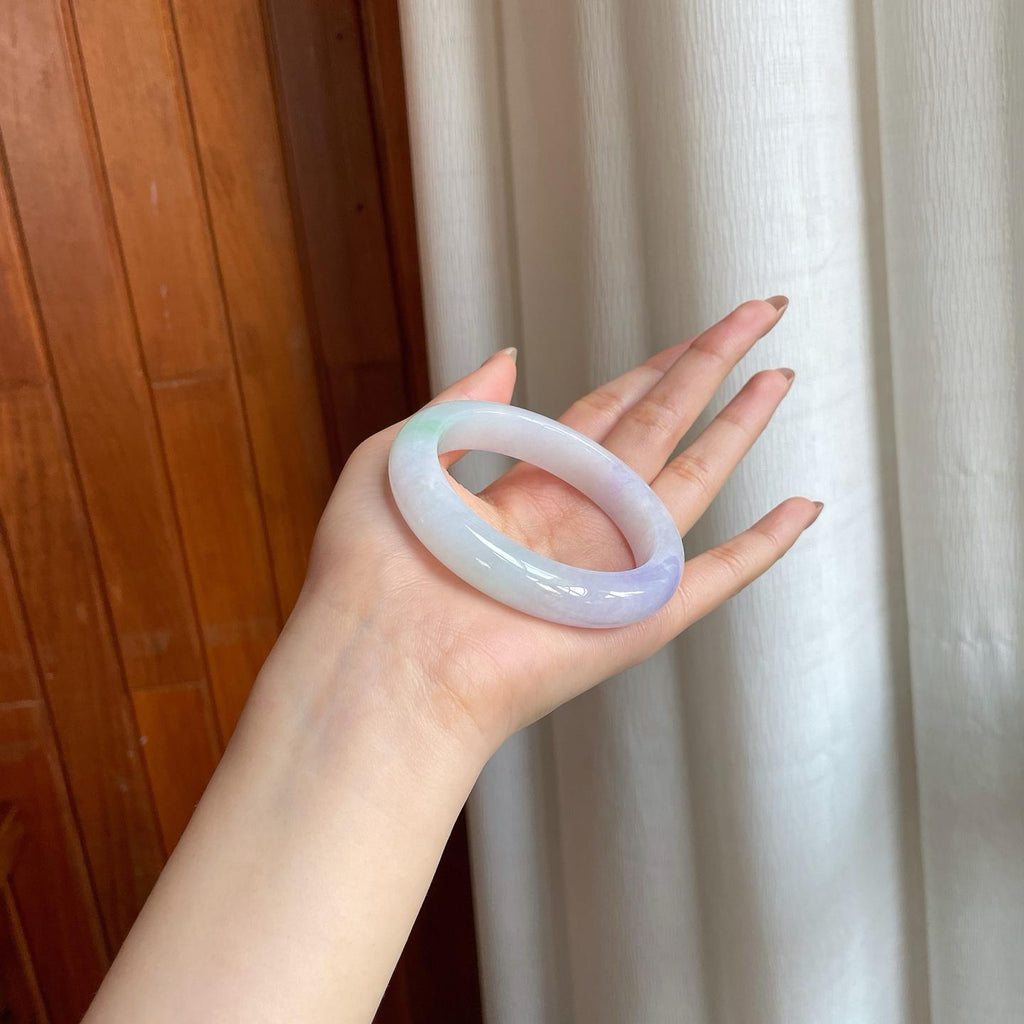 糯冰春带彩翡翠平安镯（54.8mm)（yc362695）