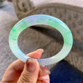 糯冰种春彩圆条手镯（50.7mm）（yc290976）