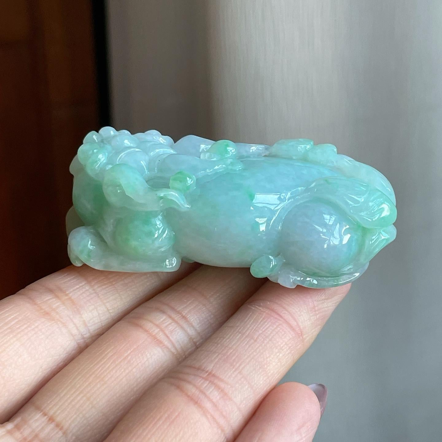 细糯冰晴底翡翠貔貅（yc288524）